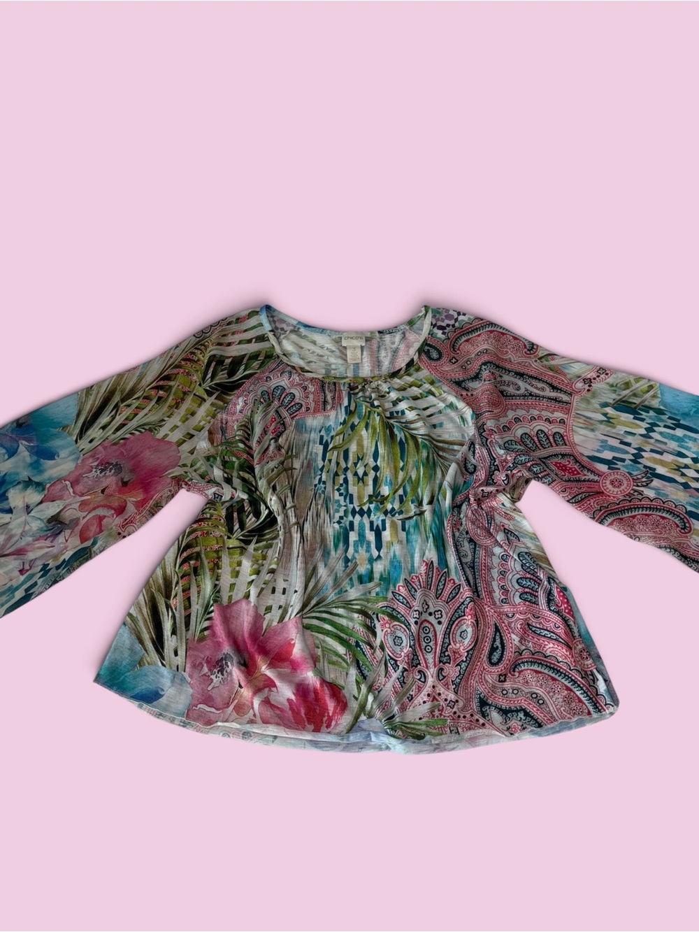 Y2K Chico's Floral Paisley flare sleeves .